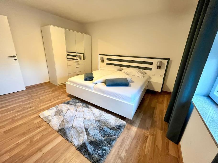 Ab Apartment Moderne Zweizimmerwohnung フィラハ エクステリア 写真